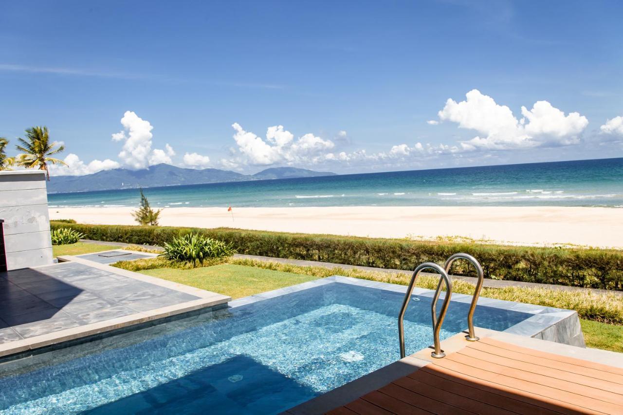 Deluxe Beach Villas By Danatrip Da Nang Zewnętrze zdjęcie