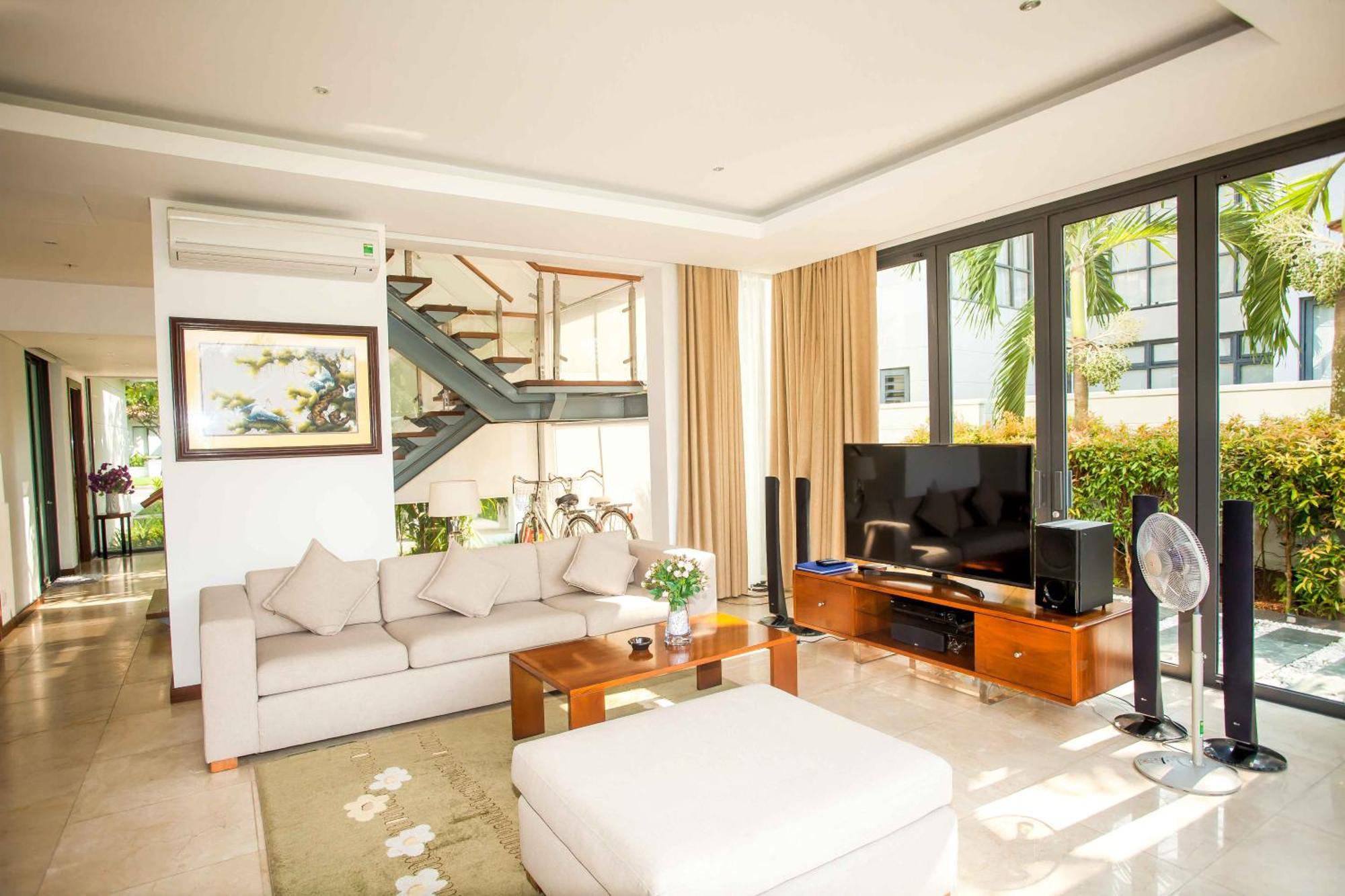 Deluxe Beach Villas By Danatrip Da Nang Zewnętrze zdjęcie